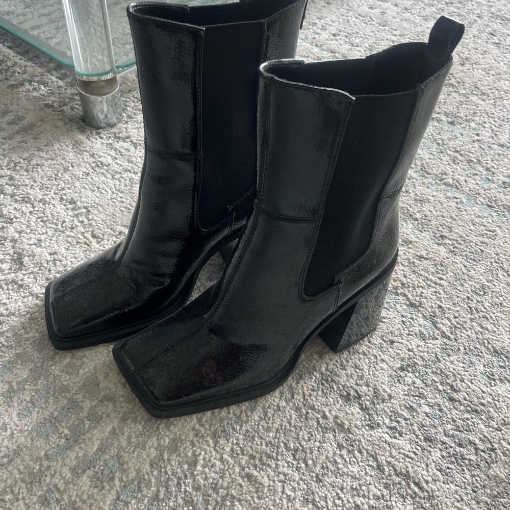 Circus NY black boots size 6.5M (us) 36.5 (eur)